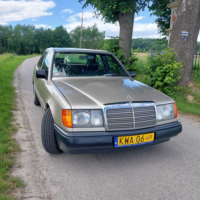 Mercedes-Benz W124