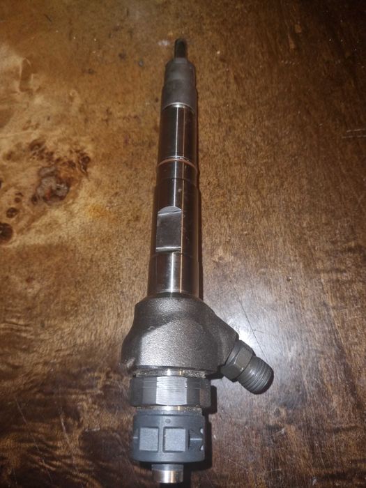 Wtryskiwacze BOSCH Nowe