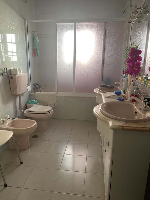 Vendo moradia T4 na Vila de Ulme