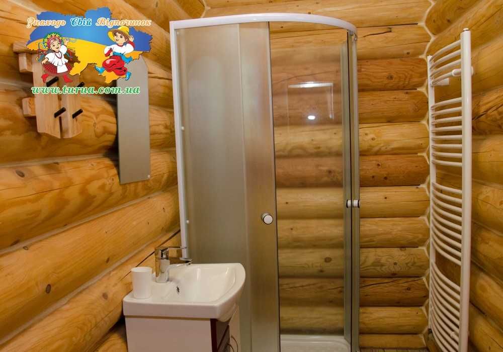 Житло біля термальних басейнів