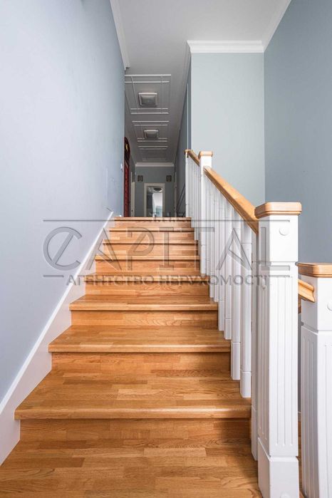 ПРОДАЖ шикарного будинку в престижному КМ Green Hills 315м2  11 соток