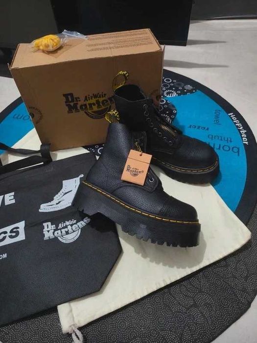 Dr. Martens Sinclair Leather Platform Boots Black Milled Nappa r.39