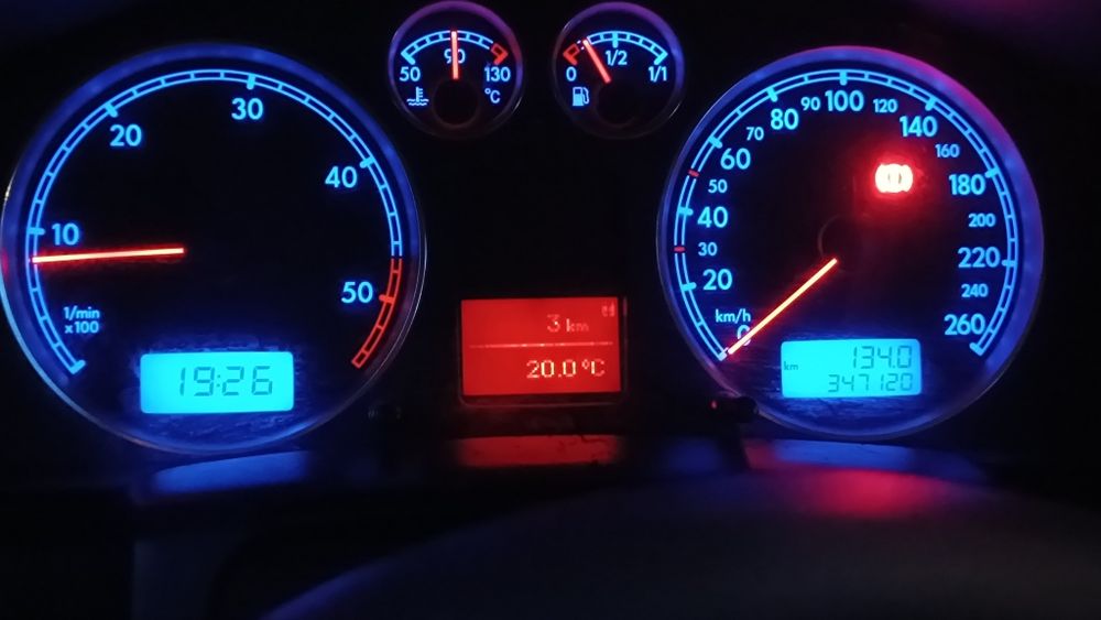 Passat 1. 9  PD130