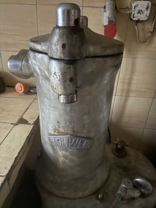Nadziewarka do mięsa 20 kg hydrauliczna