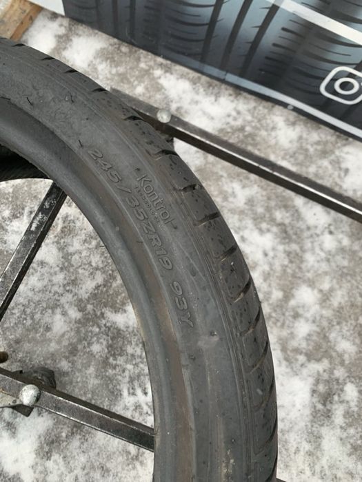 Шини 245/35 R19 пара Hankook 6мм, літо  2023р