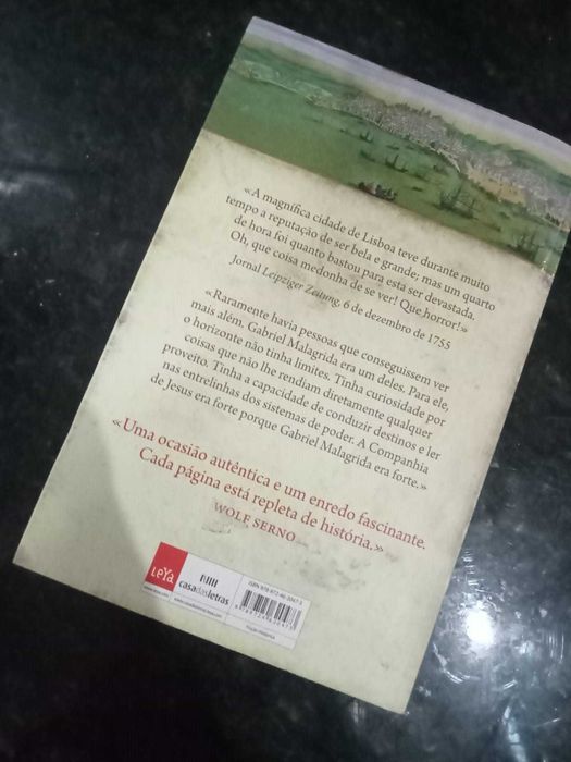 Livro "A Jesuíta de Lisboa" de Titus Müller