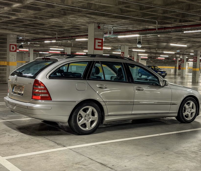 Mercedes-Benz C 220 — fotografia 5