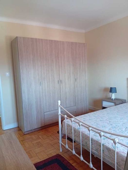 Quartos com ar condicionado - Rua José Caetano Júnior - Polo IV