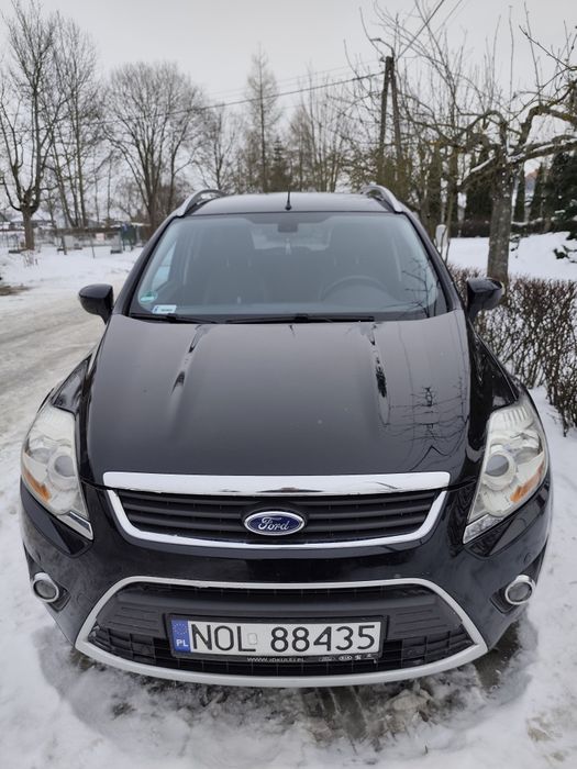 Ford Kuga 2009 .