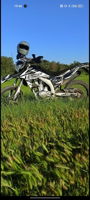 Продам мотоцикл Лонсин лх300 LX300-GY