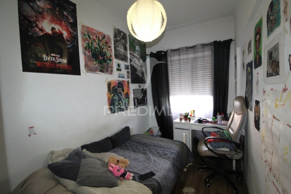 T1 r/chão adaptado a T2 com quintal – Alcochete