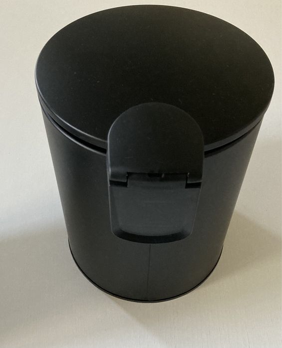 Caixote Lixo WC Preto 3 Litros - Como Novo