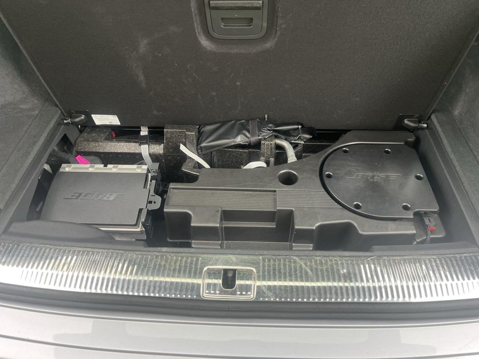 Продам Audi Q7 2017