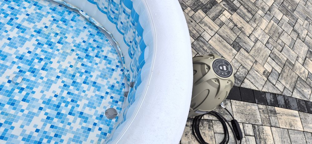 Jacuzzi Lay Z spa Miami idealne  na zimowe wieczory