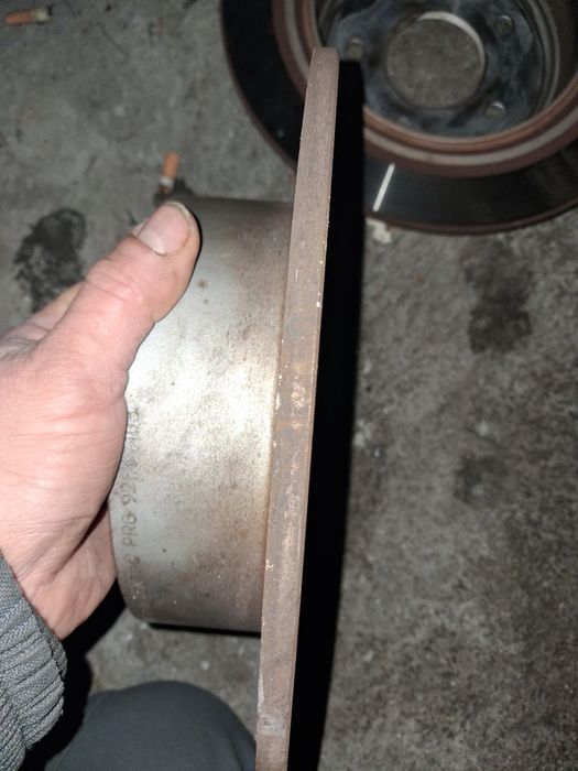 Tarcze chamulcowe  nissan qashqai  tylne