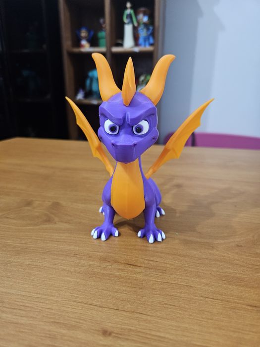 Spyro the Dragon – Figura 3D Multicor Inspirada no Clássico da PlayStation
