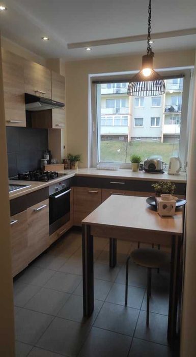 Przestronne, jasne mieszkanie blisko centrum 3-pokoje od 1 Lipca - Więcej