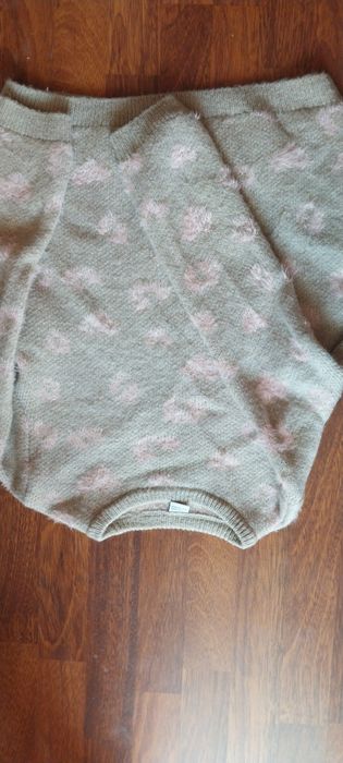 Продам светр ТМ Вайкікі на дівчинку 11-12 років