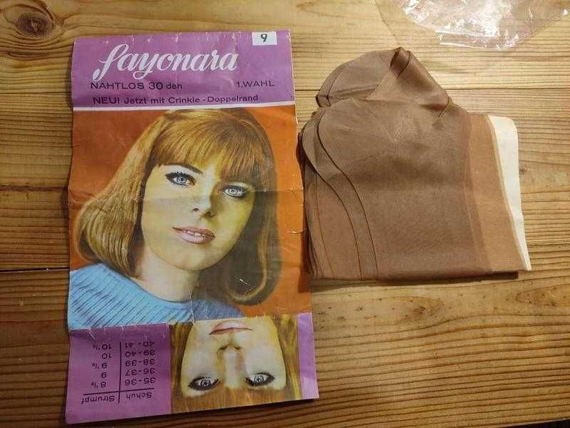 винтажные чулки коллекционерам