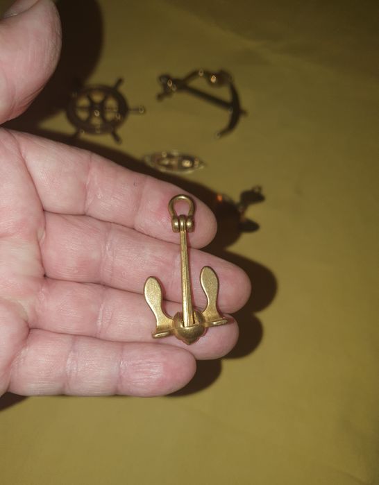 Conjunto de Miniaturas Náuticas Antigas em Latão (6 peças)