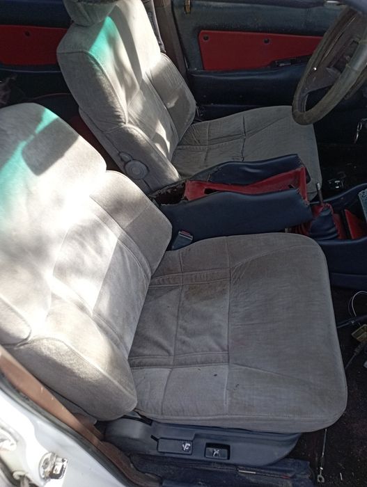 Продам навісне та КПП 2.4  Mitsubishi