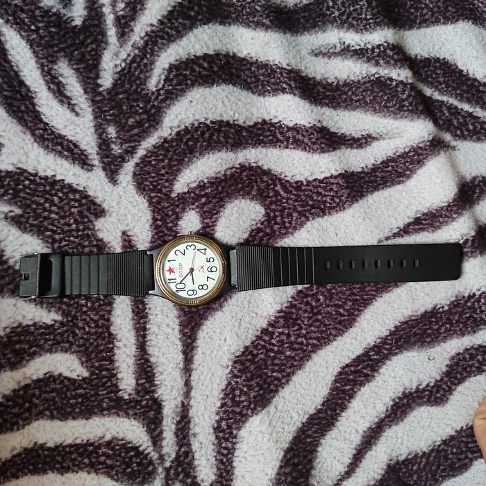 Часы СССР кварцевые