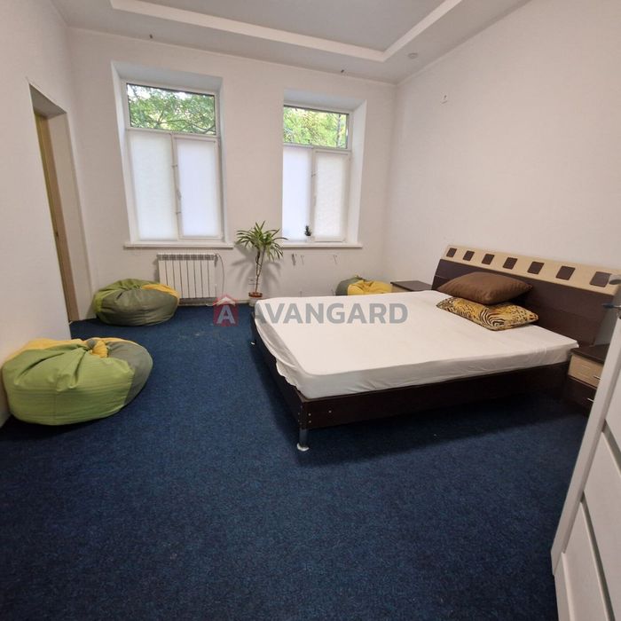 Продам 3к квартиру, лівий берег, ул. Новоселівська (