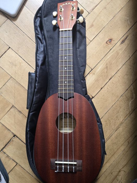 Ukulele Makala pineapple