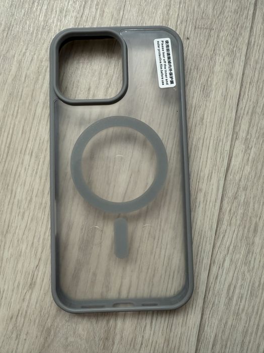 Чохли iPhone 16 Pro Max