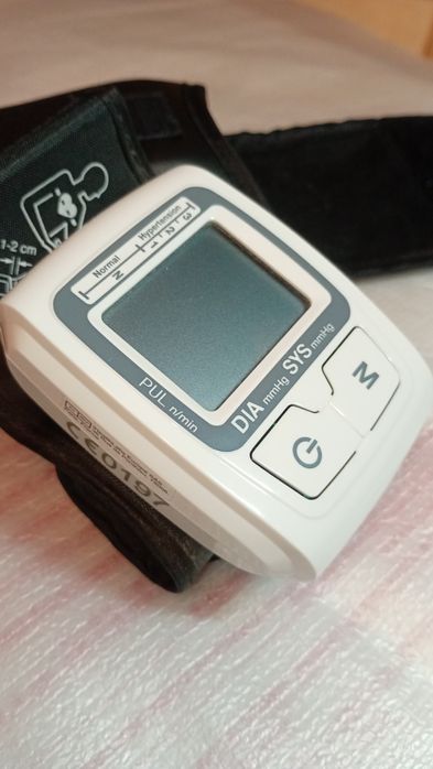 Medidor de Tensão Arteiral Digital de Pulso