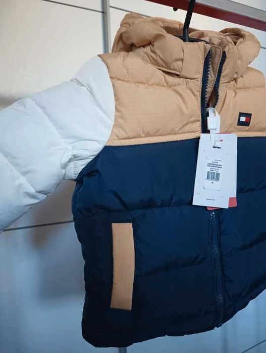 Tommy Hilfiger śliczna kurteczka 80 cm nowa