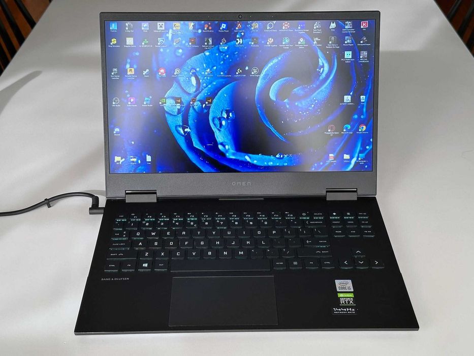 Laptop Gamingowy HP OMEN 15 - 40 GB RAM / SSD 1,5 TB / 144 Hz / RTX 2060 6 GB