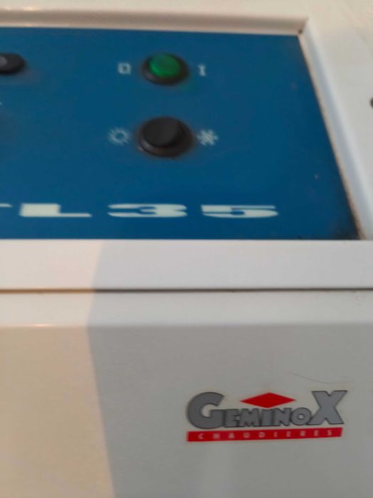 Caldeira a gasóleo de aquecimento e água quente sanitária