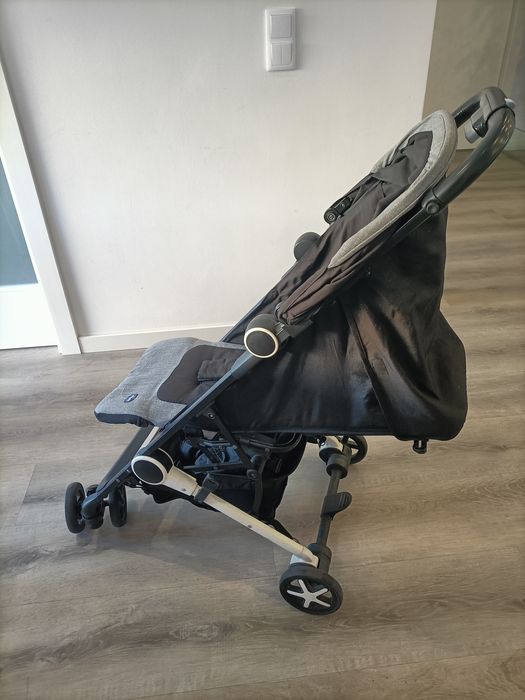 Carrinho de bebé-  Chicco