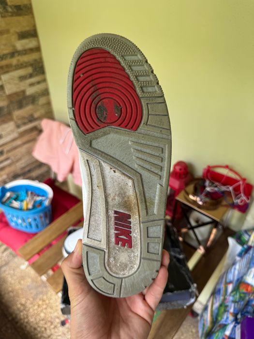 Jordan 3 Fire Red