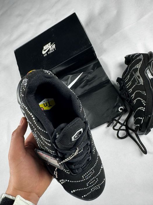 Nike TN x Swarovski