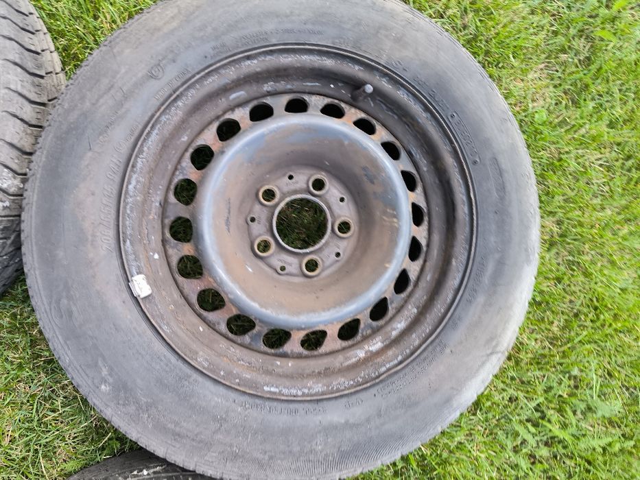 Koła Felgi 15" Mercedes 7J ET37, Opony letnie 205/65/15.