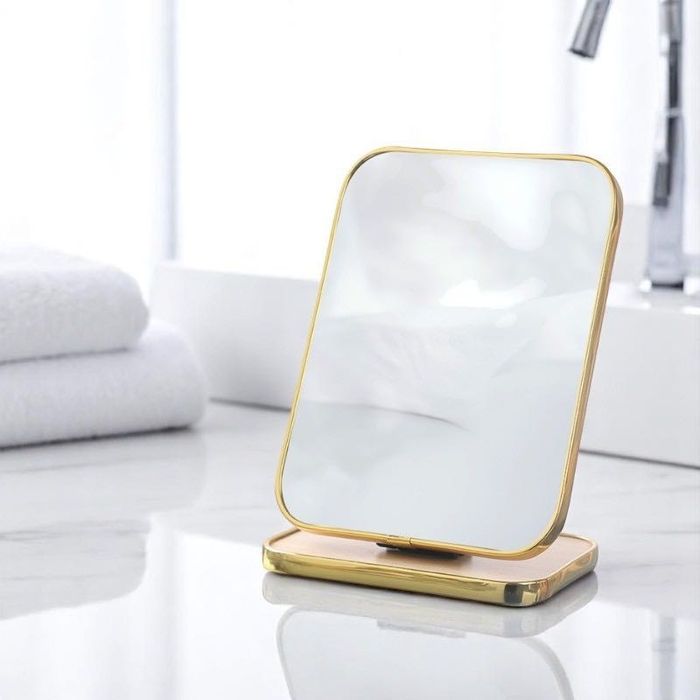 Lusterko kosmetyczne stojące prostokątne, złota ramka 15x20 Verkam L19