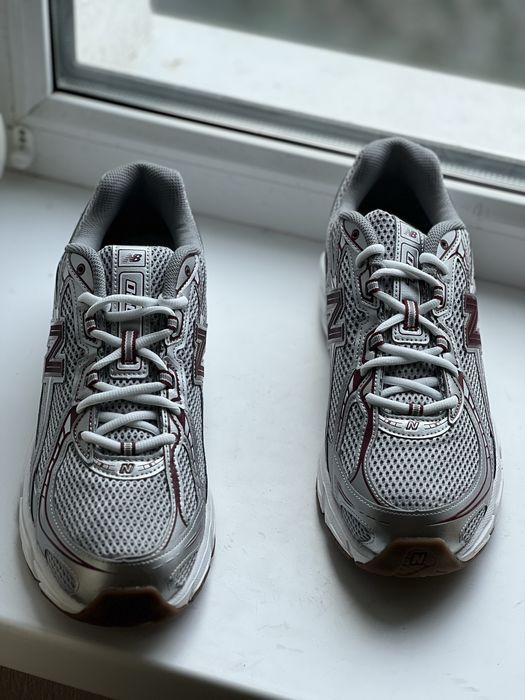 Чоловічі кросівки  new balance 740  оригінал