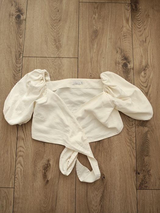 Wiązany crop top * Laurella bluzka * M 38 * hiszpanka * wiskoza * kremowa biała
