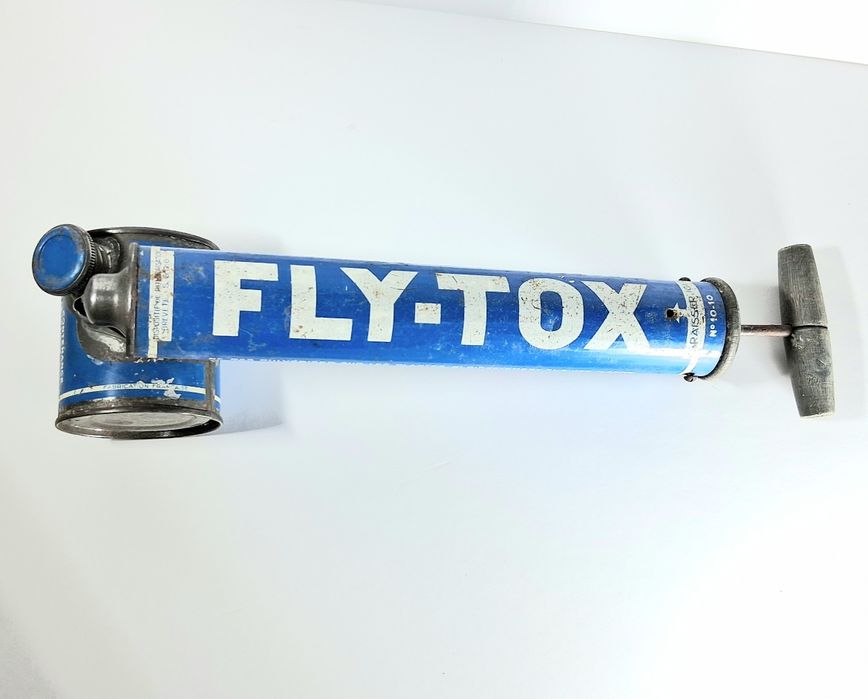 Antigo pulverizador inseticida  Fly-Tox