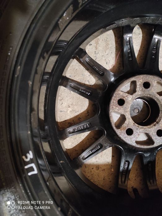 Продам комплект коліс.