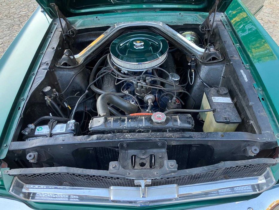 Ford Mustang coupe V8 de 1965