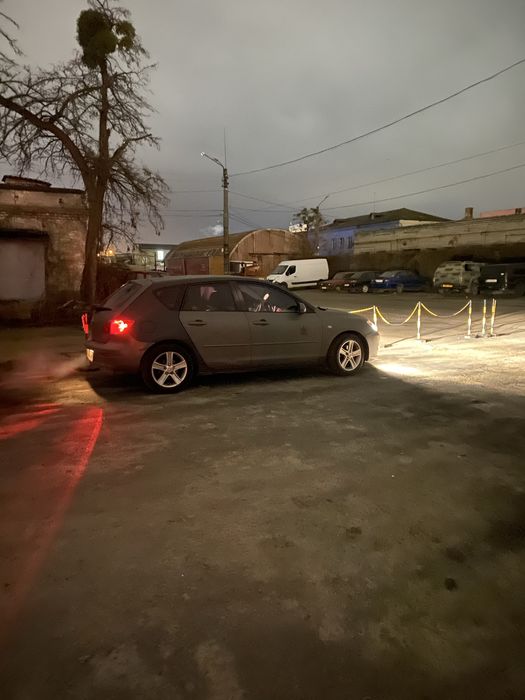 Mazda 3 2004 1.6 бензин