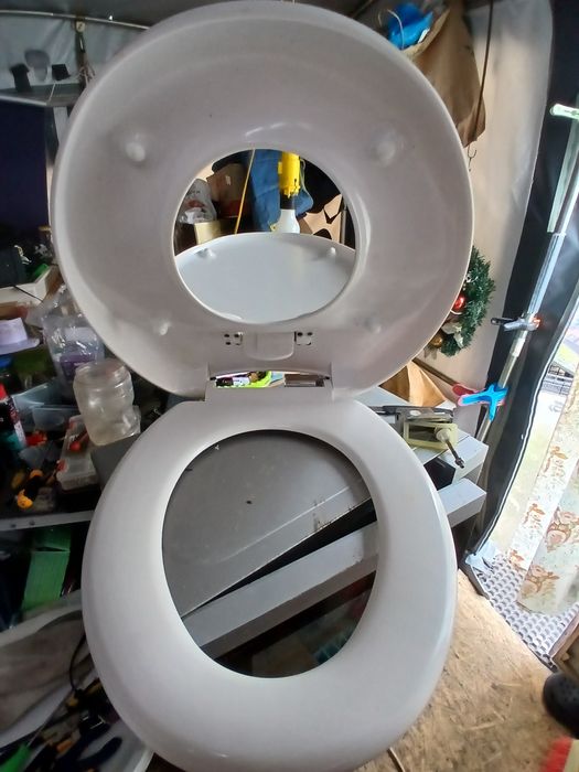 Tampa de sanita familiar com assento de criança assento