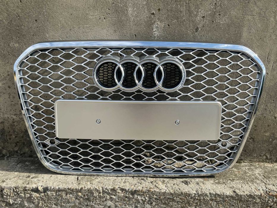 Решітка радіатора Silver Chrome в стилі RS6 на Audi A6 C7 2011-2014 року