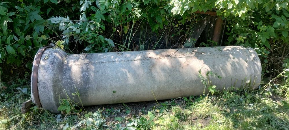 Бетона труба, переїзд, місток, шлюз, ставок