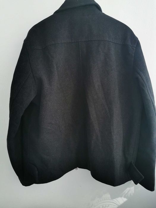 Чоловіче полупальто бренду Express