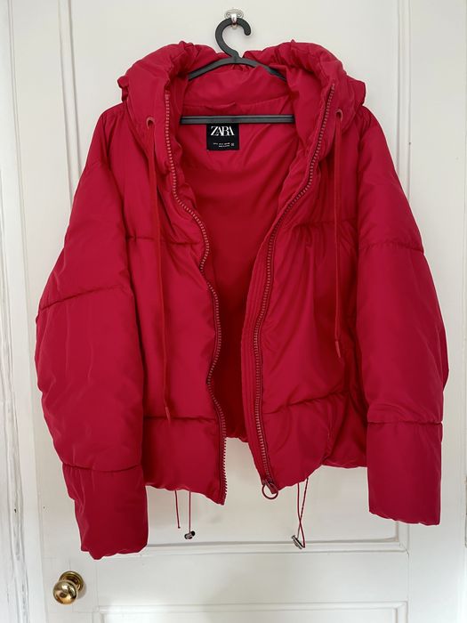 Vende-se blusão vermelho alcochoado Zara