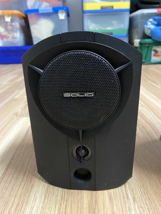 Colunas Solid da B&W